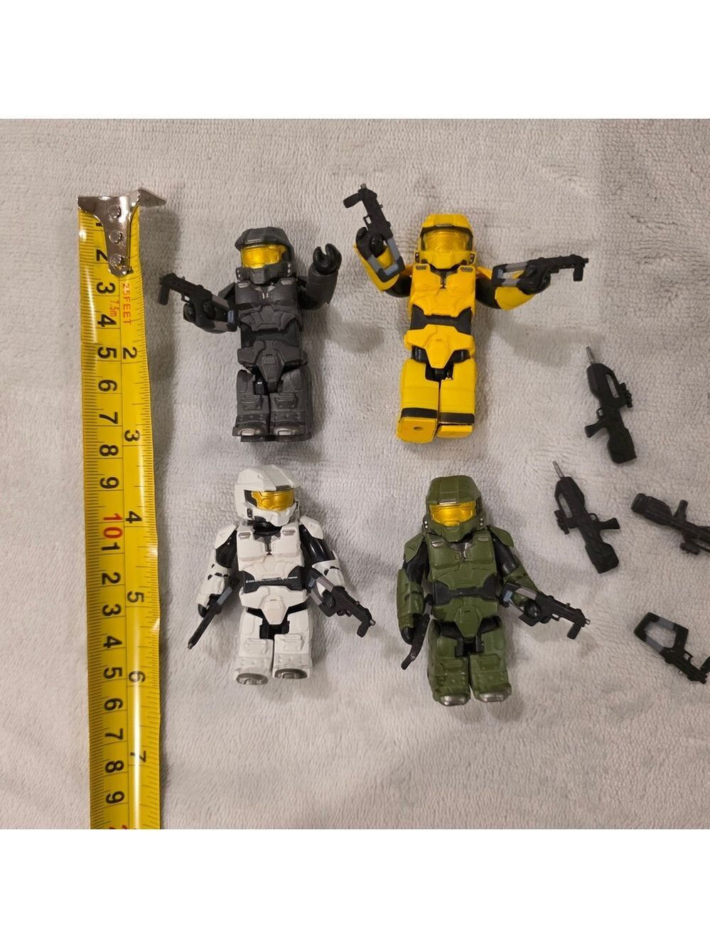 XBox Master Chief Action Figure Set - Yellow, Green, Gray, and White - Picture 2 of 3